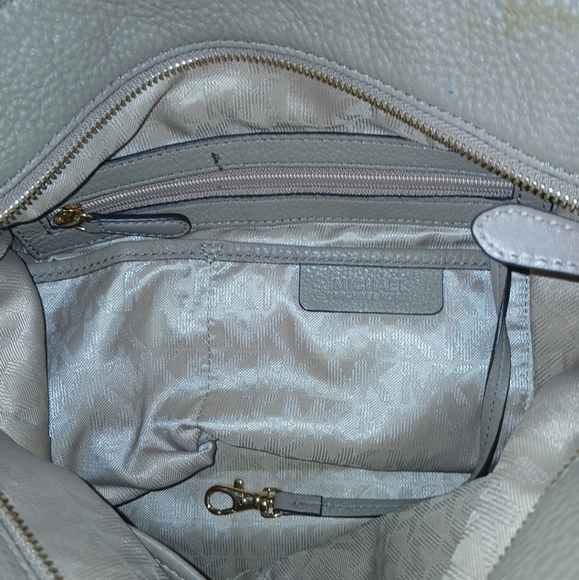 Michael Kors Shoulder Bag Taupe Pebbled Leather Purse - Picture 6 of 12